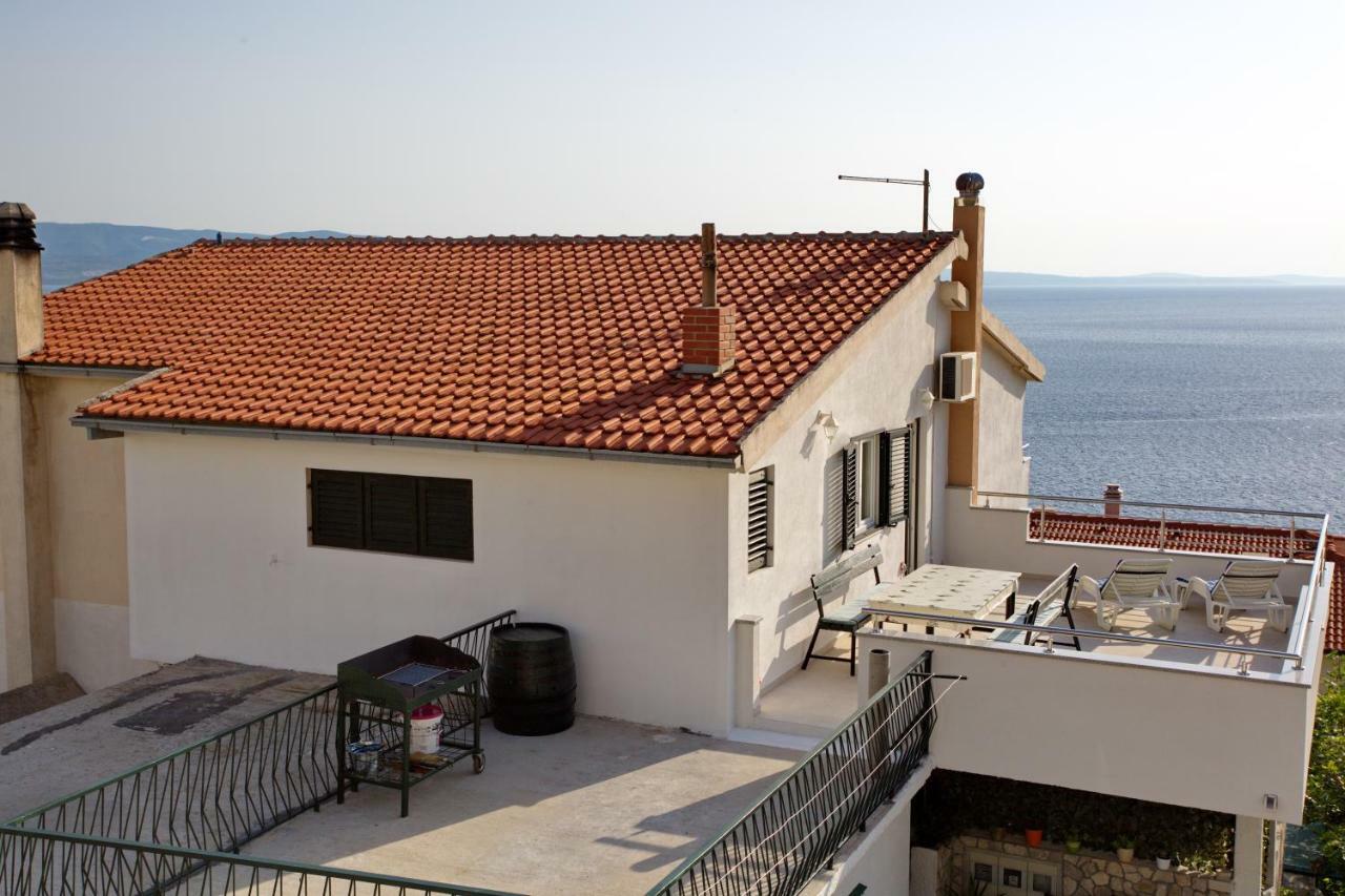 Apartment Lelas Omiš Esterno foto
